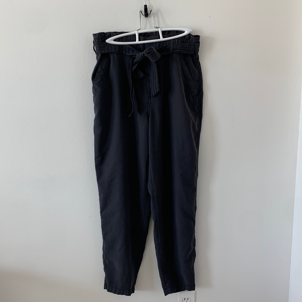 Old Navy gray tie belt high waist pant